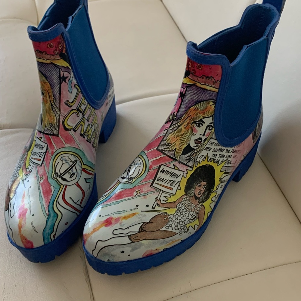 Rain boots